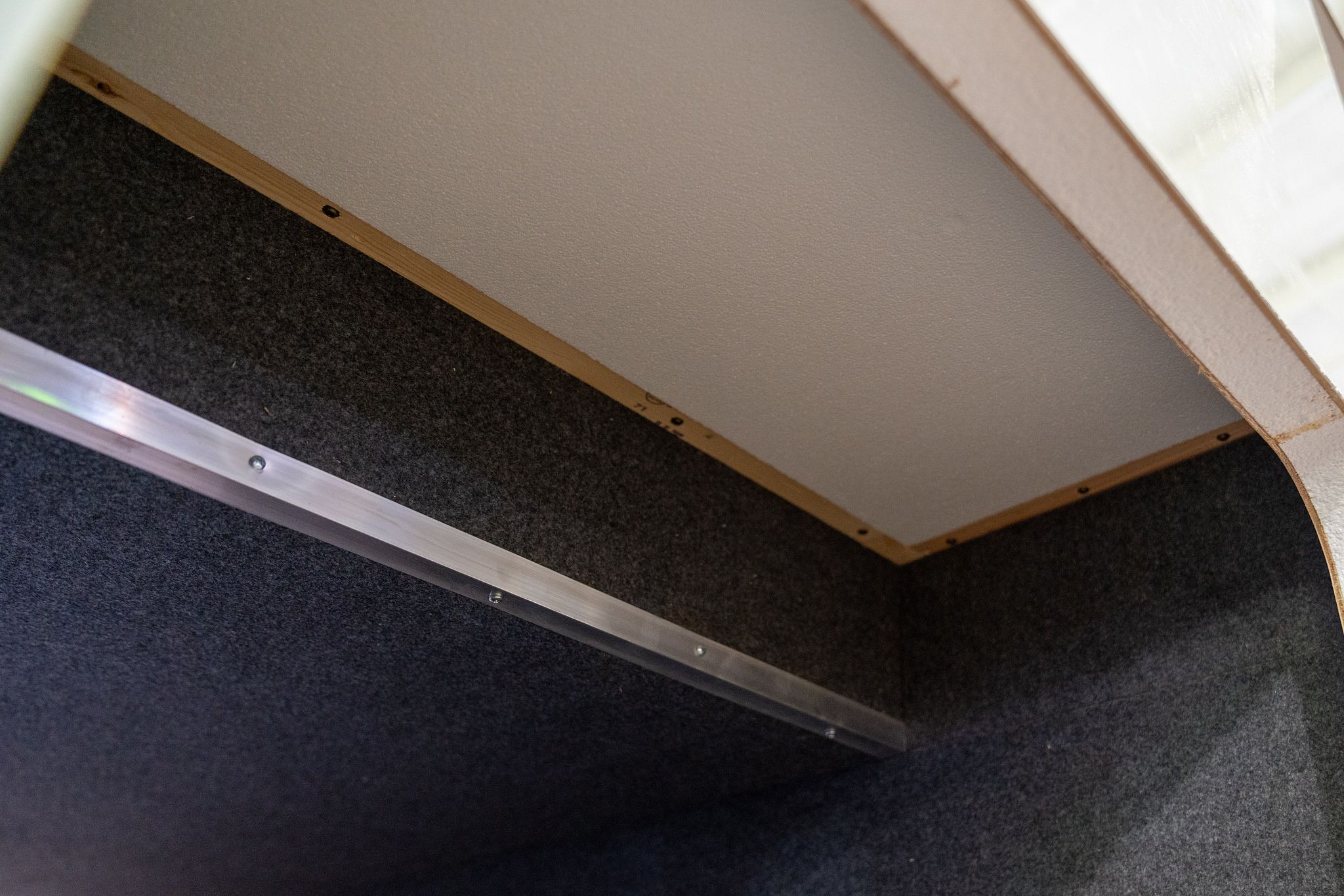 Outdoors RV Insulation Mod