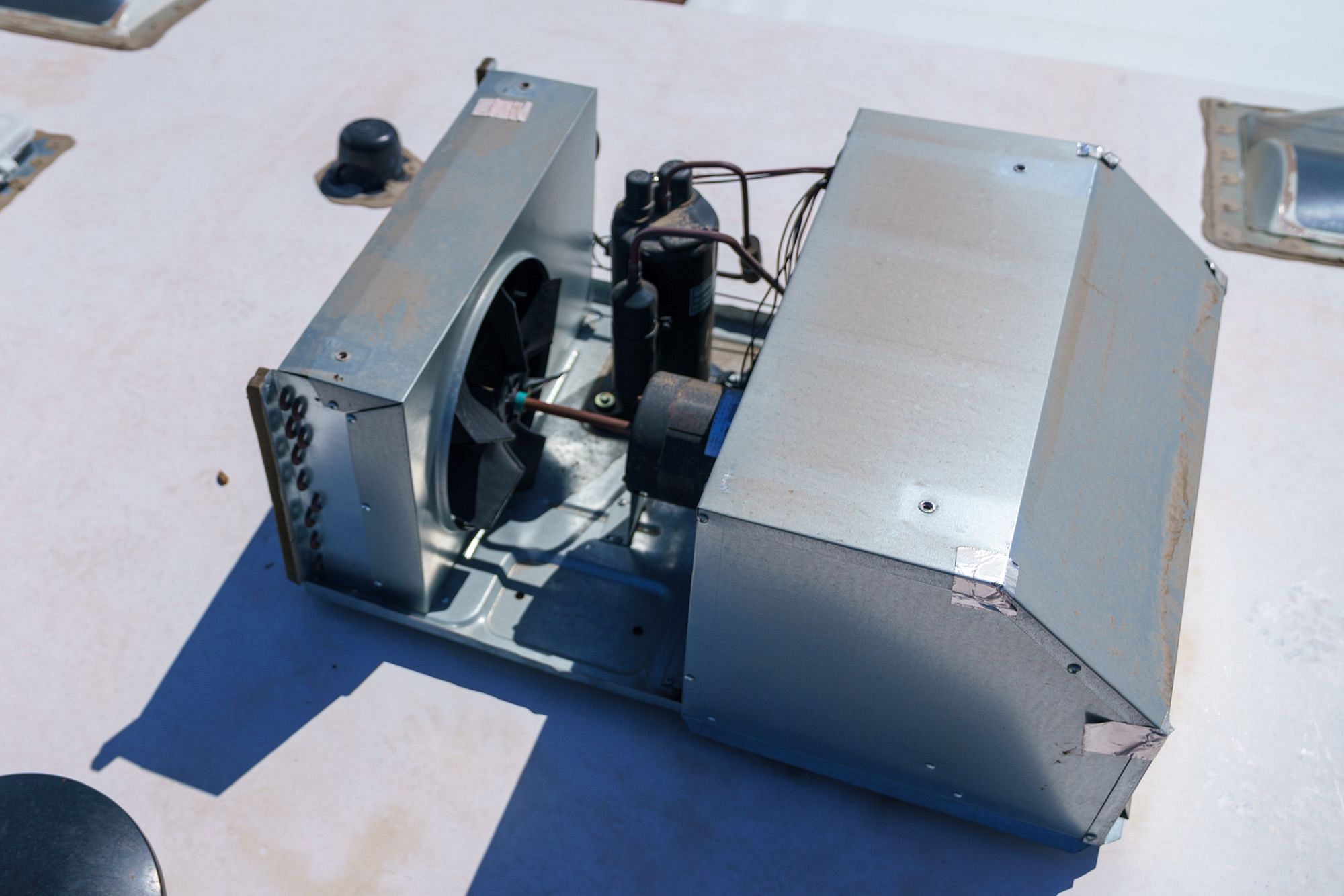 Coleman Mach 3 Plus