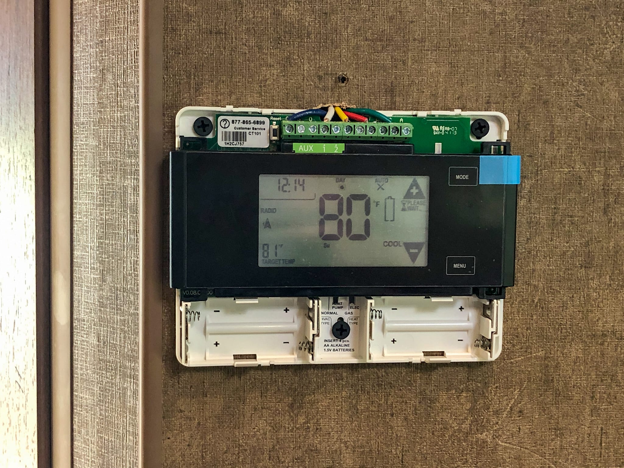 Mounting the CT101 Thermostat