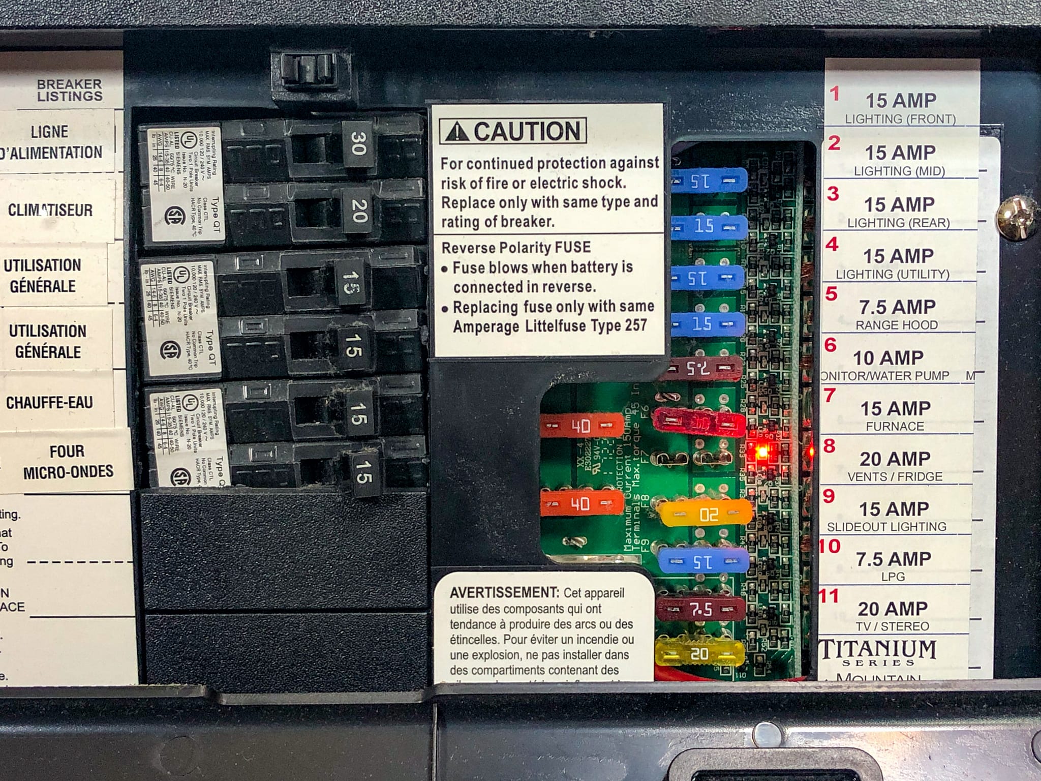 Removing the DC fuse